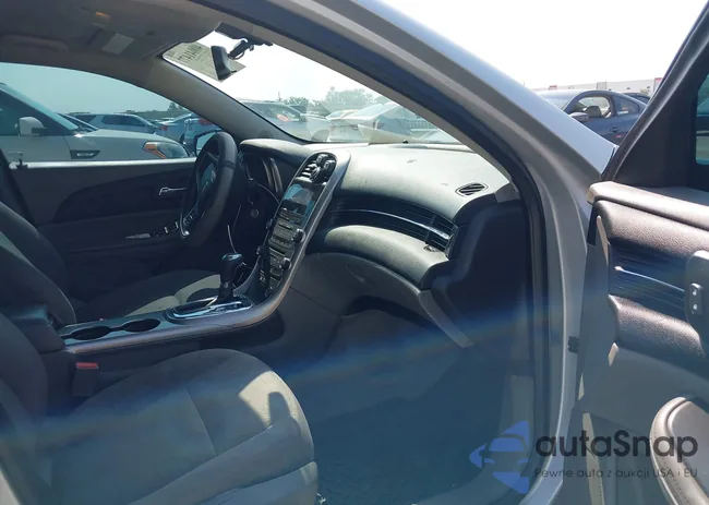 1G11B5SA5DF354514: 40041477