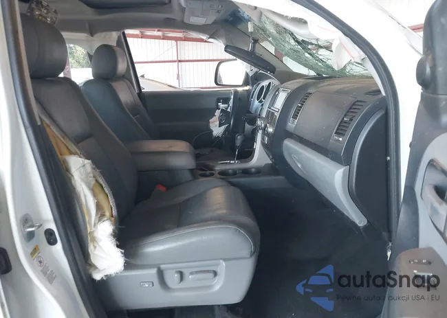 5TDKY5G15HS068073: 40042378