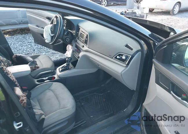 5NPD74LF8HH173543: 40042893