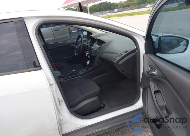 1FADP3F23JL294930: 40045185