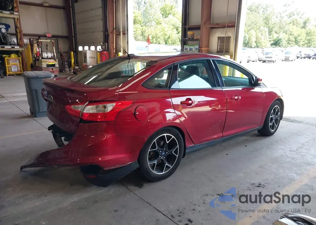 1FADP3F28EL321609: 40046482