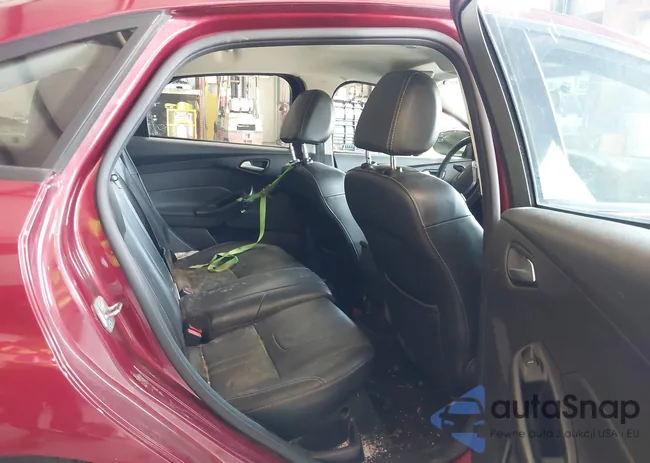 1FADP3F28EL321609: 40046482