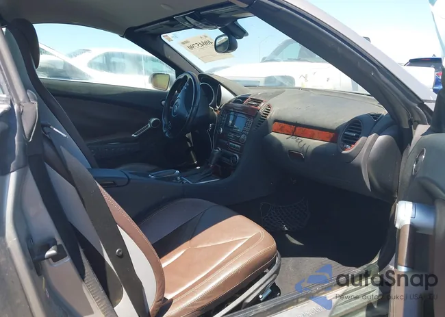 WDBWK56F95F030341: 40045790