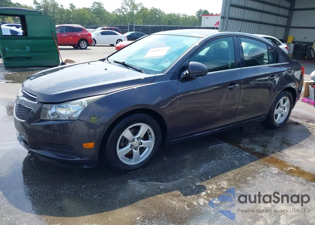 1G1PC5SB9E7427685: 40050357