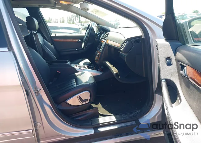 4JGCB65E48A067118: 40049952