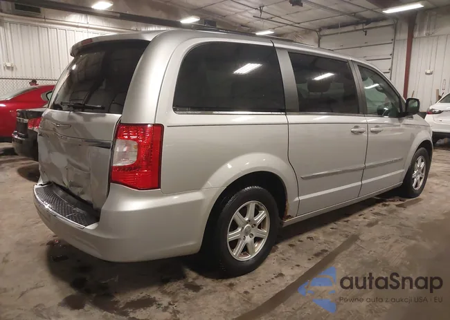 2C4RC1BG7CR303561: 40051024