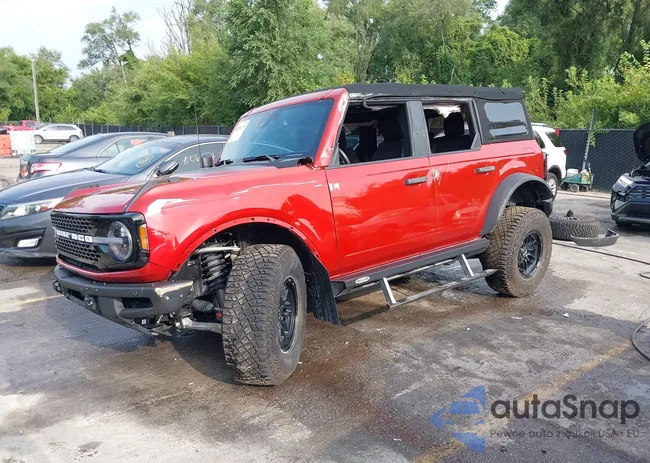 1FMEE5DP5PLA84428: 40051379