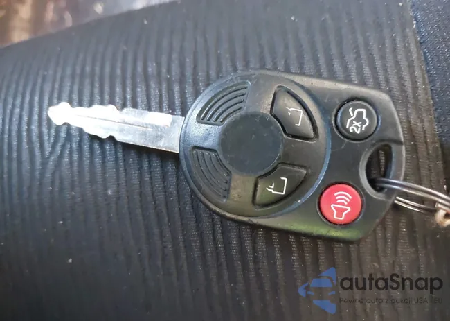 4F2CZ02Z78KM27383: 40051390