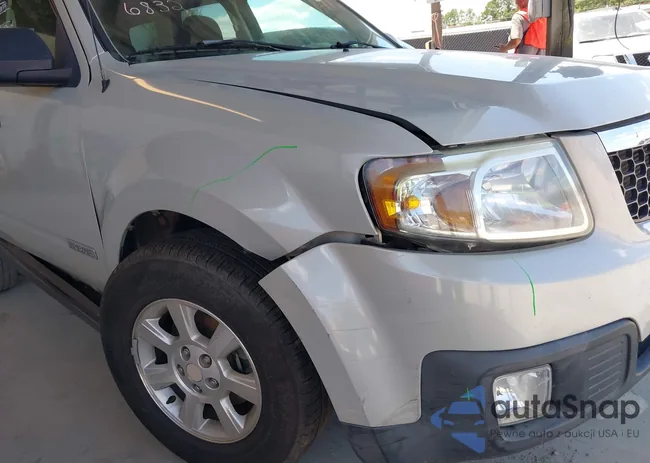 4F2CZ02Z78KM27383: 40051390