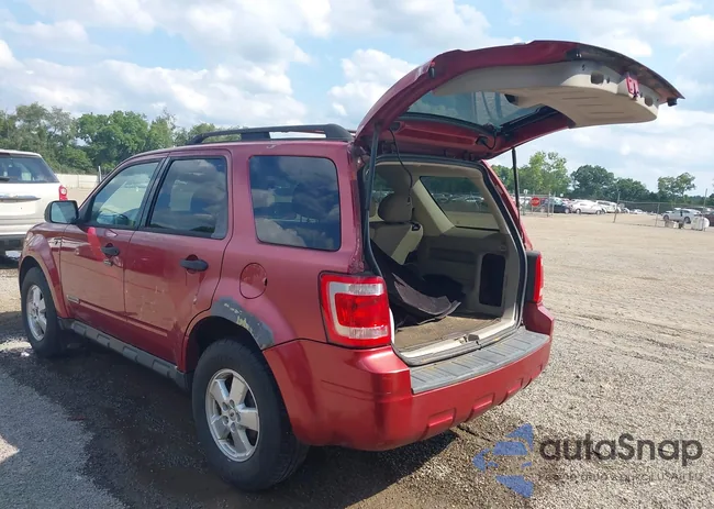 1FMCU93148KB10412: 40051499