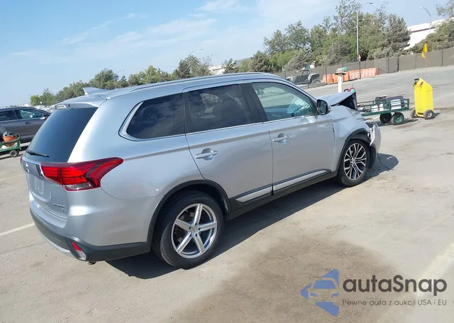 JA4AD3A33HZ052047: 40052016