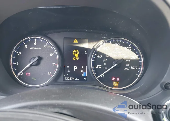 JA4AD3A33HZ052047: 40052016