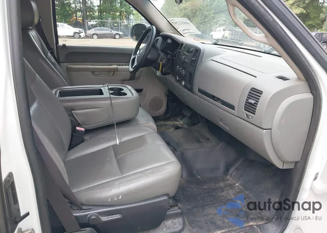 1GCRCPE02DZ325928: 40052297