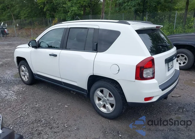 1C4NJCBAXED619599: 40052304