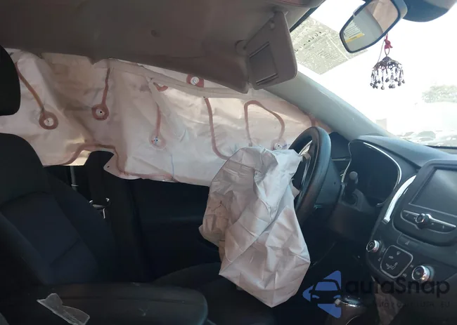 1G1ZD5ST2JF167760: 40051705