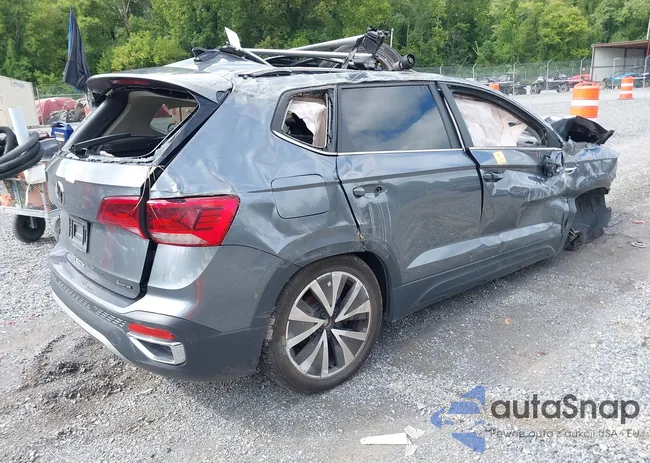 3VVLX7B2XNM098668: 40051712