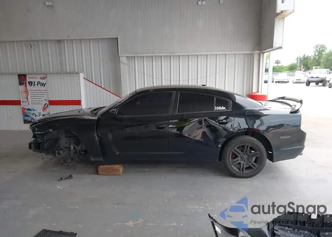 2C3CDXCT7DH715816: 40051753