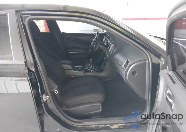 2C3CDXCT7DH715816: 40051753