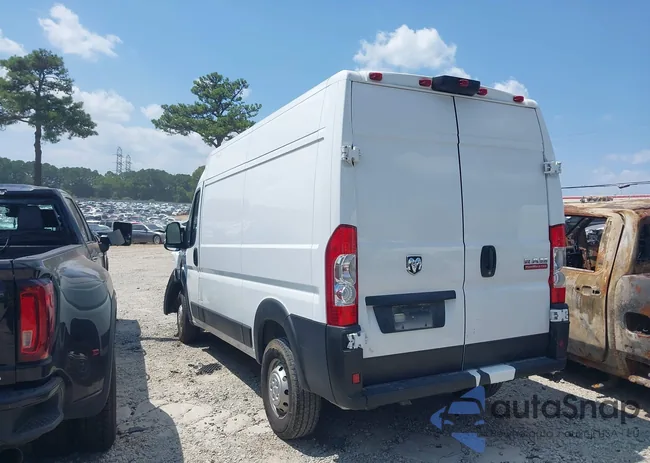 3C6LRVBG5ME574558: 40052969