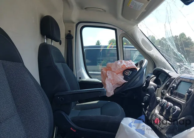 3C6LRVBG5ME574558: 40052969