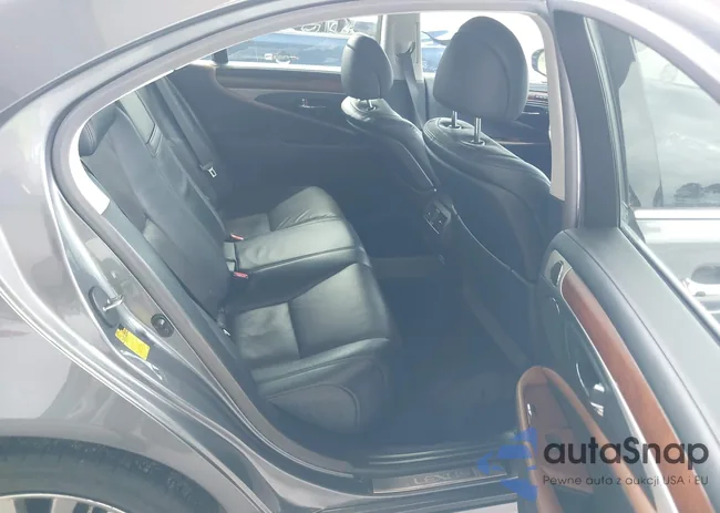 JTHCL5EF8D5017831: 40053072