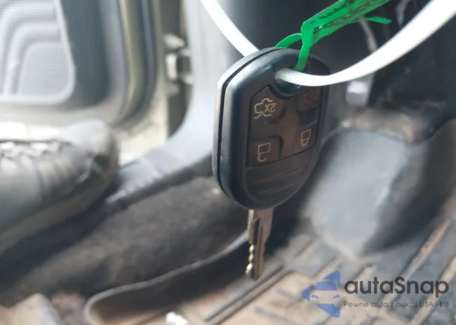 1FAHP2EW5CG133636: 40053192