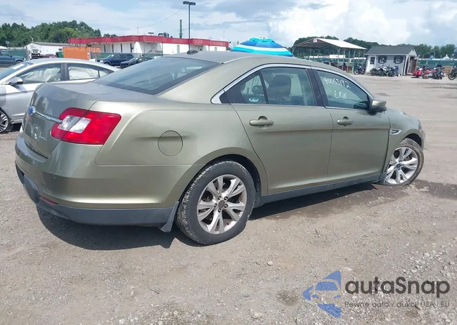 1FAHP2EW5CG133636: 40053192