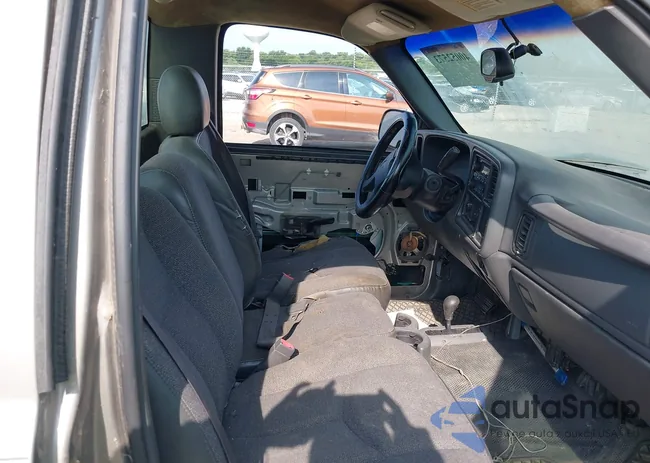 1GTEK14V33E178648: 40052573