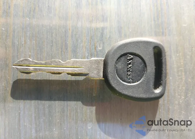 1GNET16S136120989: 40052634