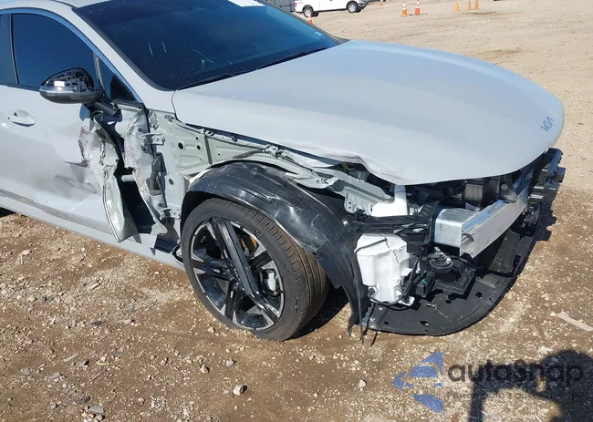 5XXG64J29RG266603: 40052658