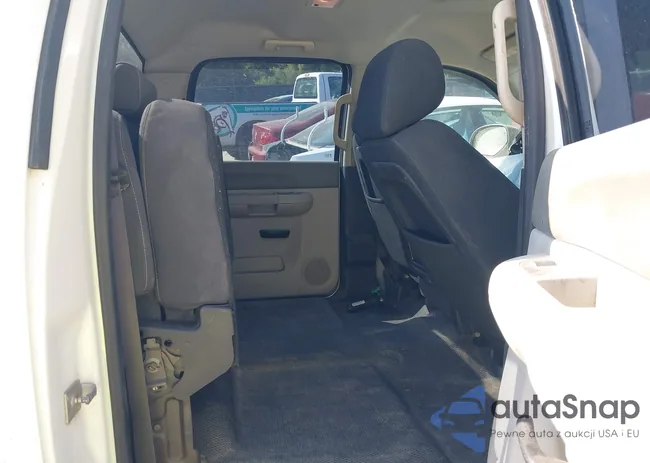 1GC1KVC86EF170221: 40052723