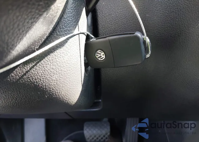 WVGAV7AX4CW521388: 40052776