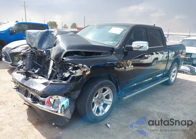 1C6RR6LT6JS244819: 40052814