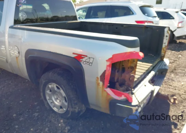 1GCRKSE30BZ147496: 40053970