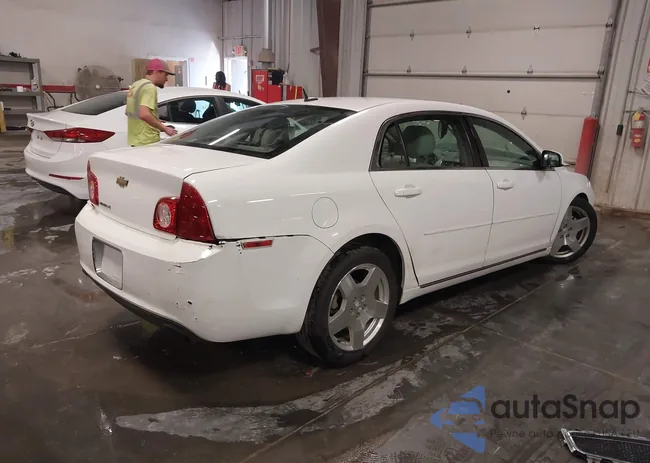 1G1ZD5E79AF291670: 40053852