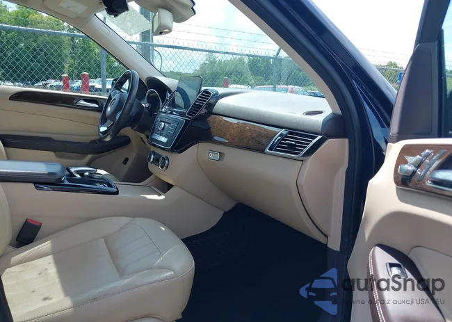 4JGDA0EB7GA733462: 40055075