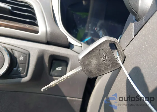 3FA6P0HR2DR164547: 40055135