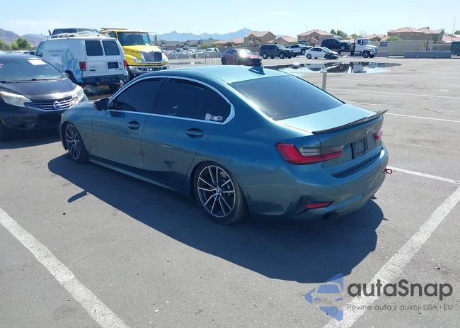 WBA5R1C5XKAK10222: 40055227