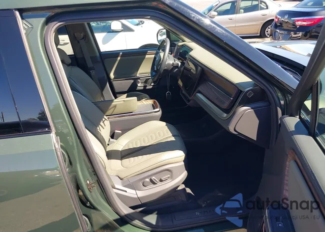 7FCTGAAAXNN014174: 40055407