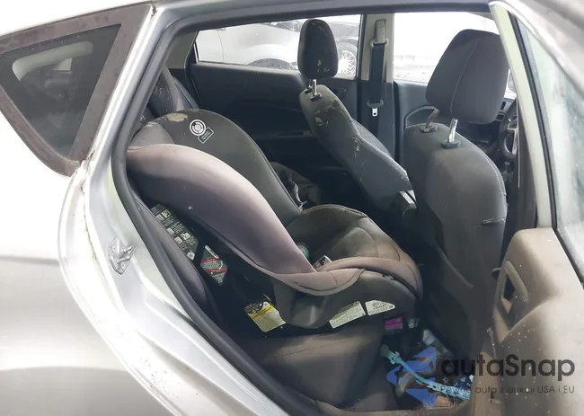 3FADP4EJ3KM148218: 40055413