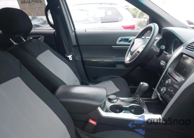 1FM5K8D81FGA24110: 40054686