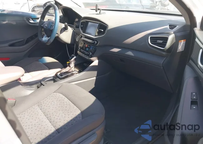 KMHC65LC0KU110486: 40054722