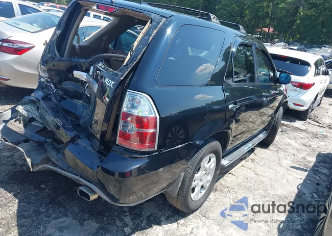 2HNYD18895H552083: 40054744