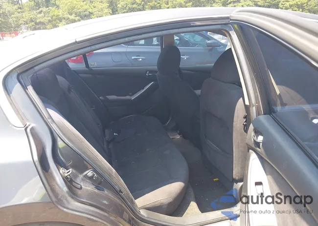 1N4AL2AP4AN520067: 40054841