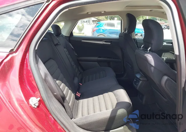 3FA6P0H75ER161545: 40055936