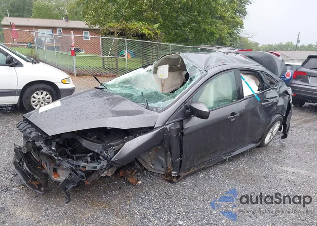 1FADP3F22JL219880: 40055975