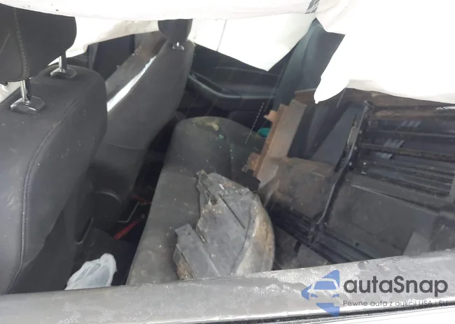 1FADP3F22JL219880: 40055975