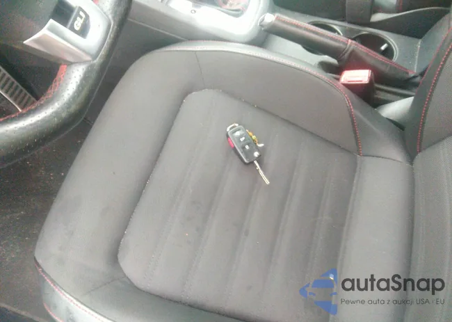 3VW4T7AJ1EM350117: 40056068