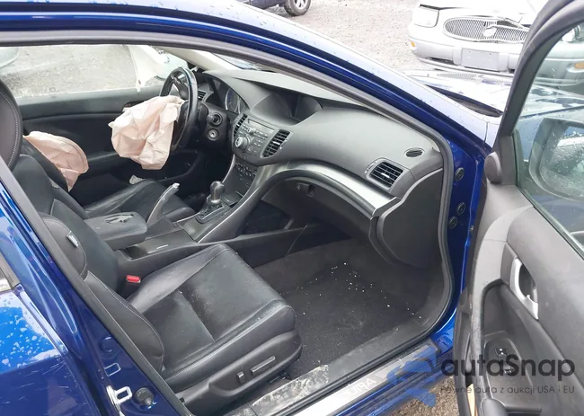 JH4CU2F65BC015022: 40056211