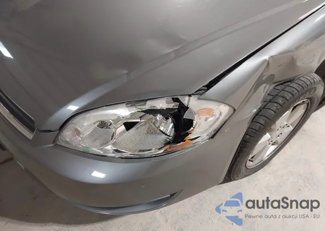 2G1WT55N581213795: 40056213